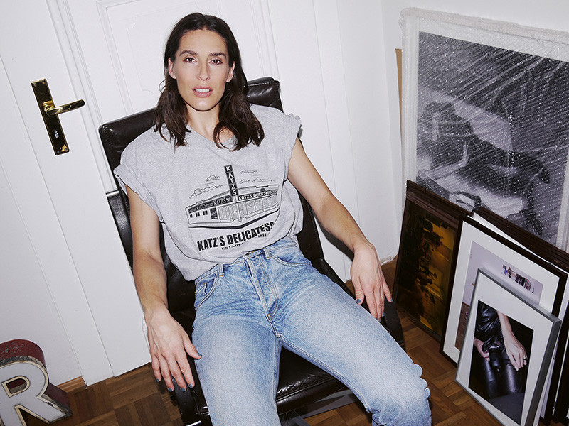 ANDREA PETKOVIC - Zeit, sich aus dem Staub zu machen Foto: © LOTTERMANN AND FUENTES
