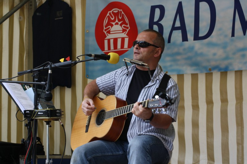 Kulturflohmarkt mit CHRIS BLEVINS